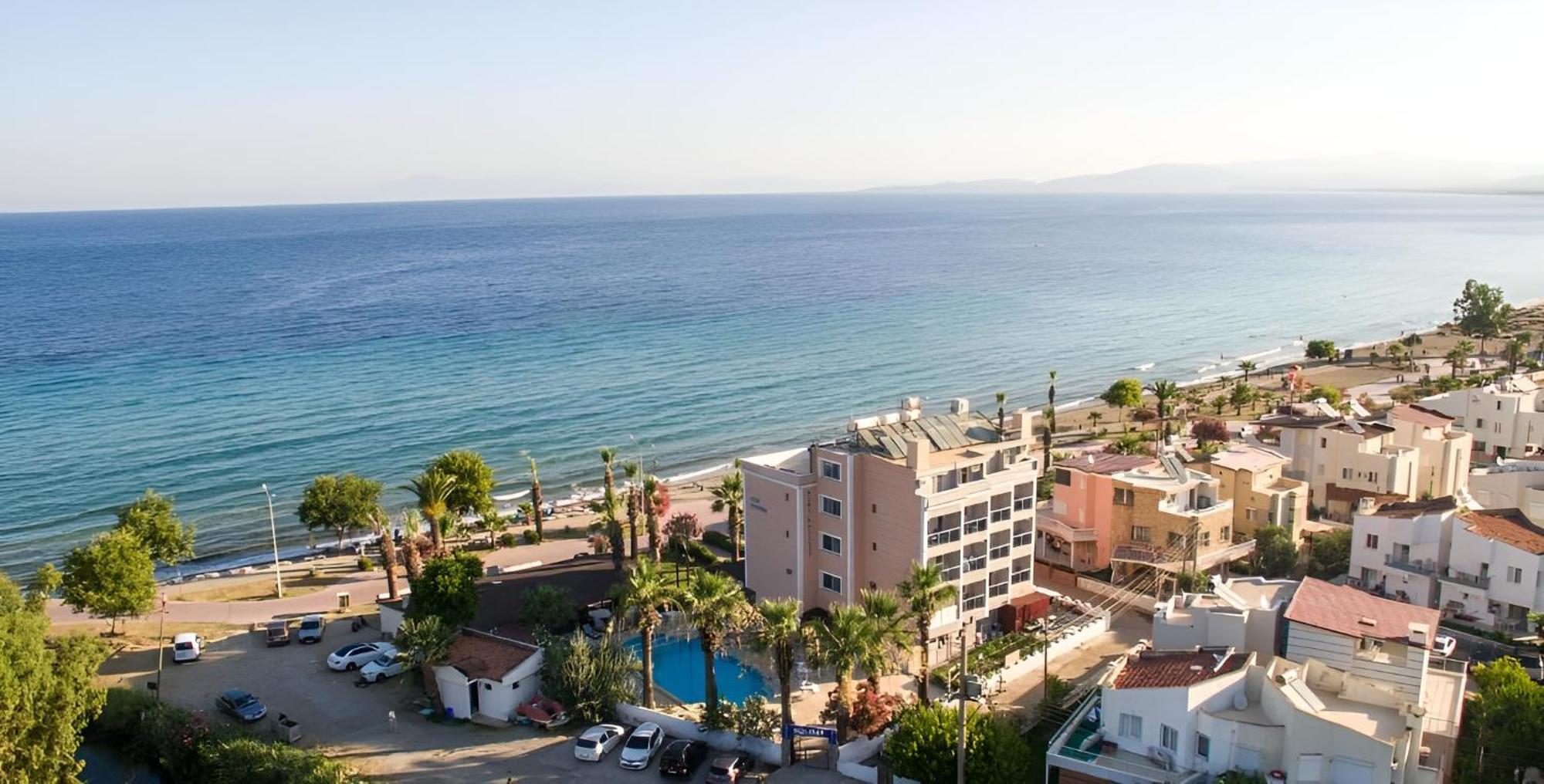 Holiday Hotel Kusadası Exteriör bild